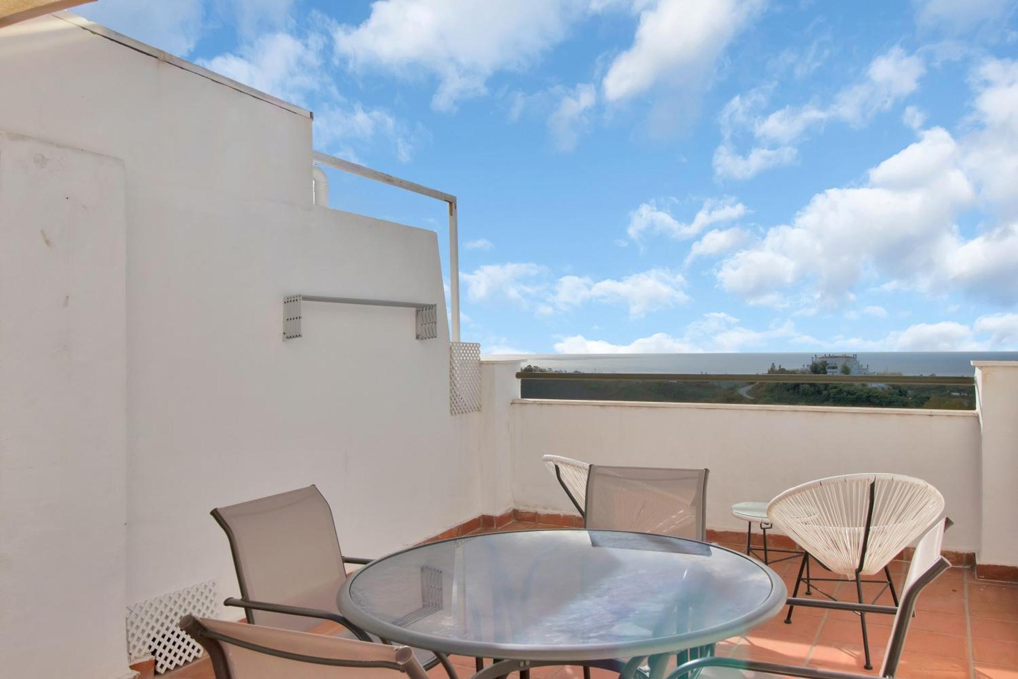 Duplex Estilo Boho Con Increible Terraza Y Vistas Al Mar En Estepona - Las Abejeras 609 아파트 외부 사진